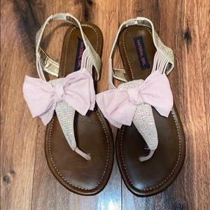 Women’s sandals
